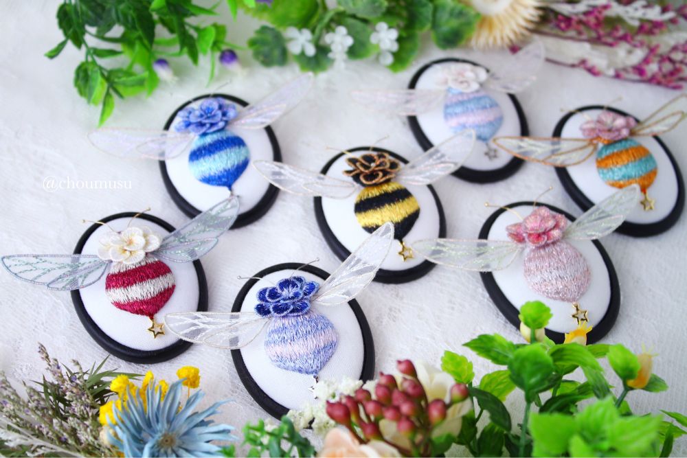 #刺繍 #立体刺繍 #embroidery #蜜蜂の刺繍ブローチ