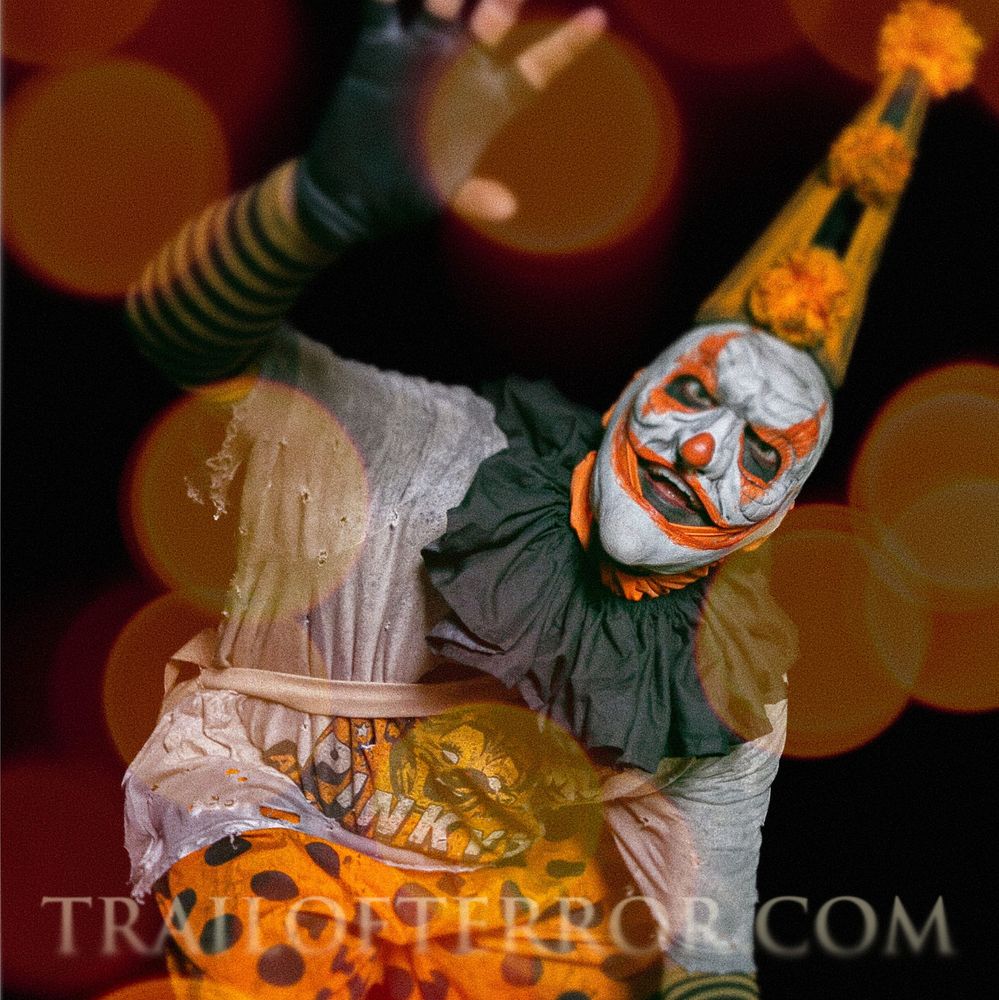 Trail of Terror Clown