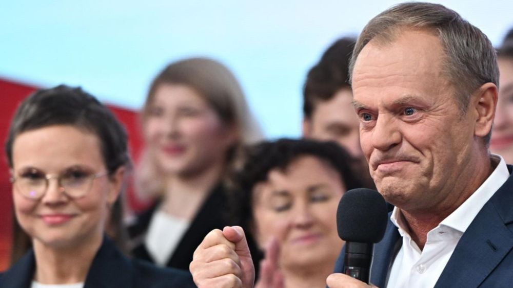 Donald Tusk trotzt rechter Hetze – Polen als Vorbild für Deutschland?