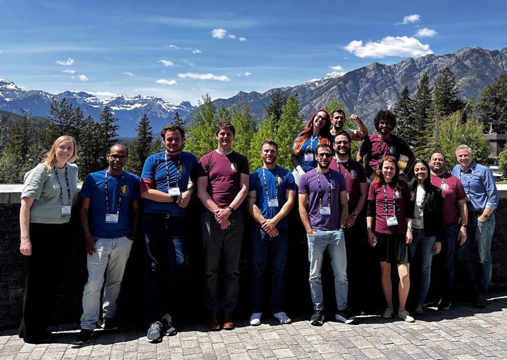 The current and former CBRG members who attended the BCI Society Meeting, gathered together in front of a spectacular mountain view.