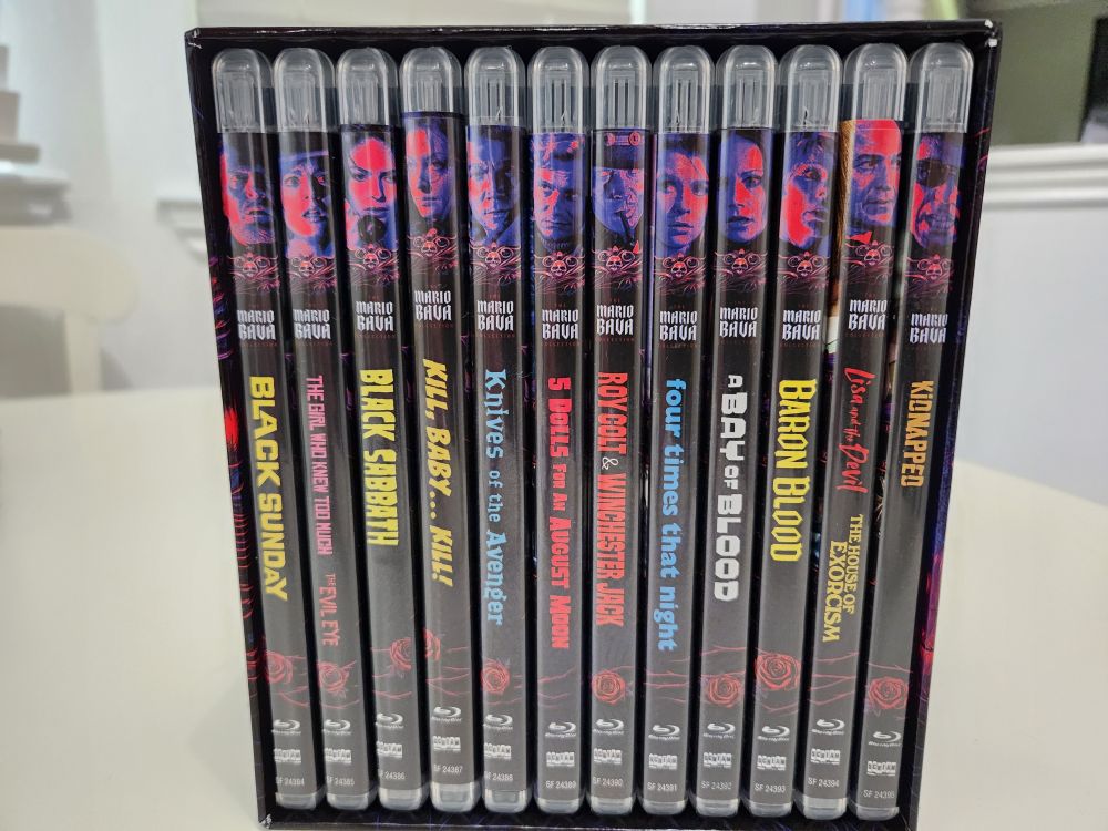 A look at the discs included in the set- 12 blurays of Bava films 