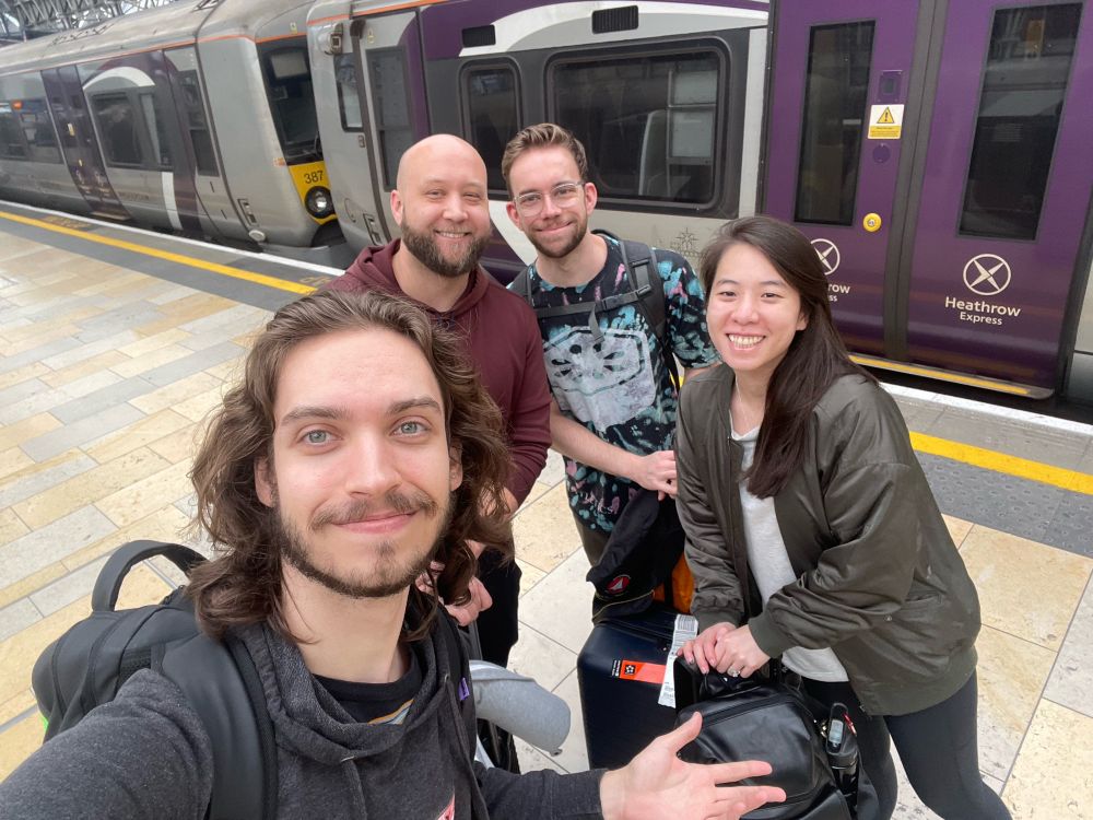 Fresh off the plane, they didn’t know how to buy an Oyster card the poor fools…