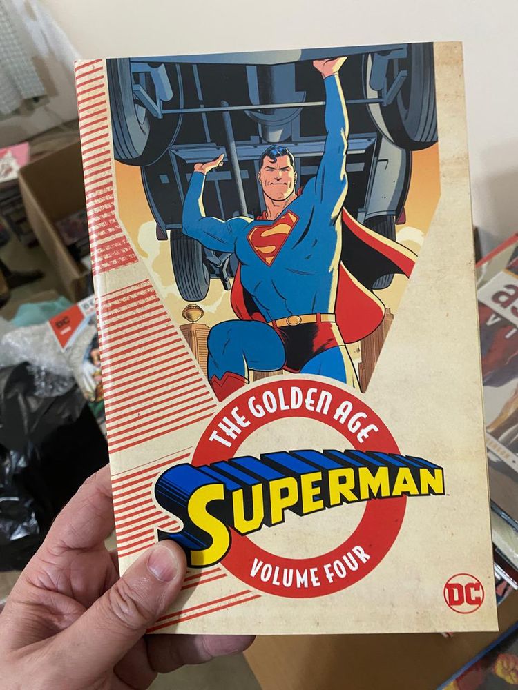 The Golden Age of Superman - Volume 4, será sorteada junto com outras 269 HQs