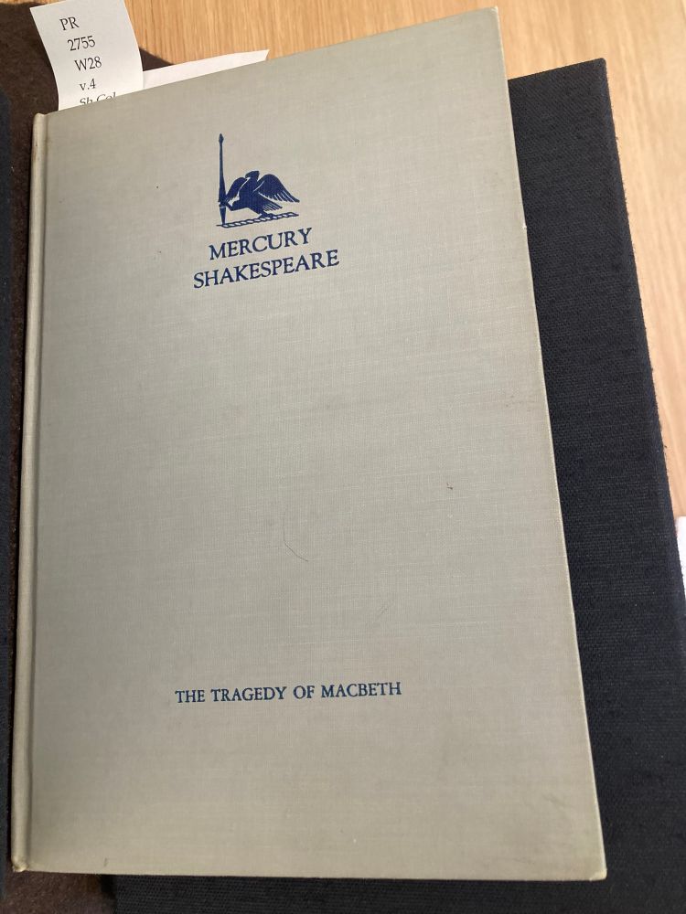 The cover of MERCURY SHAKESPEARE: The Tragedy of Macbeth by Orson Welles and Roger Hill