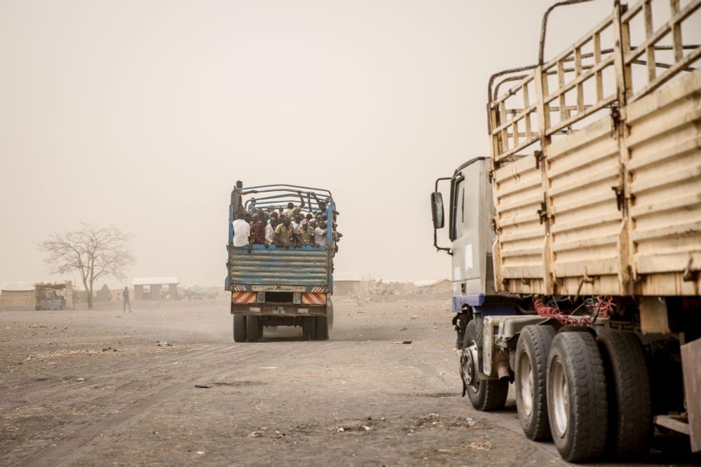 South Sudan. 20th Mar, 2024. People are loaded into trucks to take them from Joda, on the Sudanese border, to Renk in South Sudan, where they will stay in a transit camp before they are transported further into the country. Around 1,000 South Sudanese returnees and Sudanese refugees are crossing the border from Sudan to South Sudan every day. Sudan's war, which began in April 2023, has resulted in the world's largest displacement crisis. (Credit: © Sally Hayden/SOPA Images via ZUMA Press Wire) 
