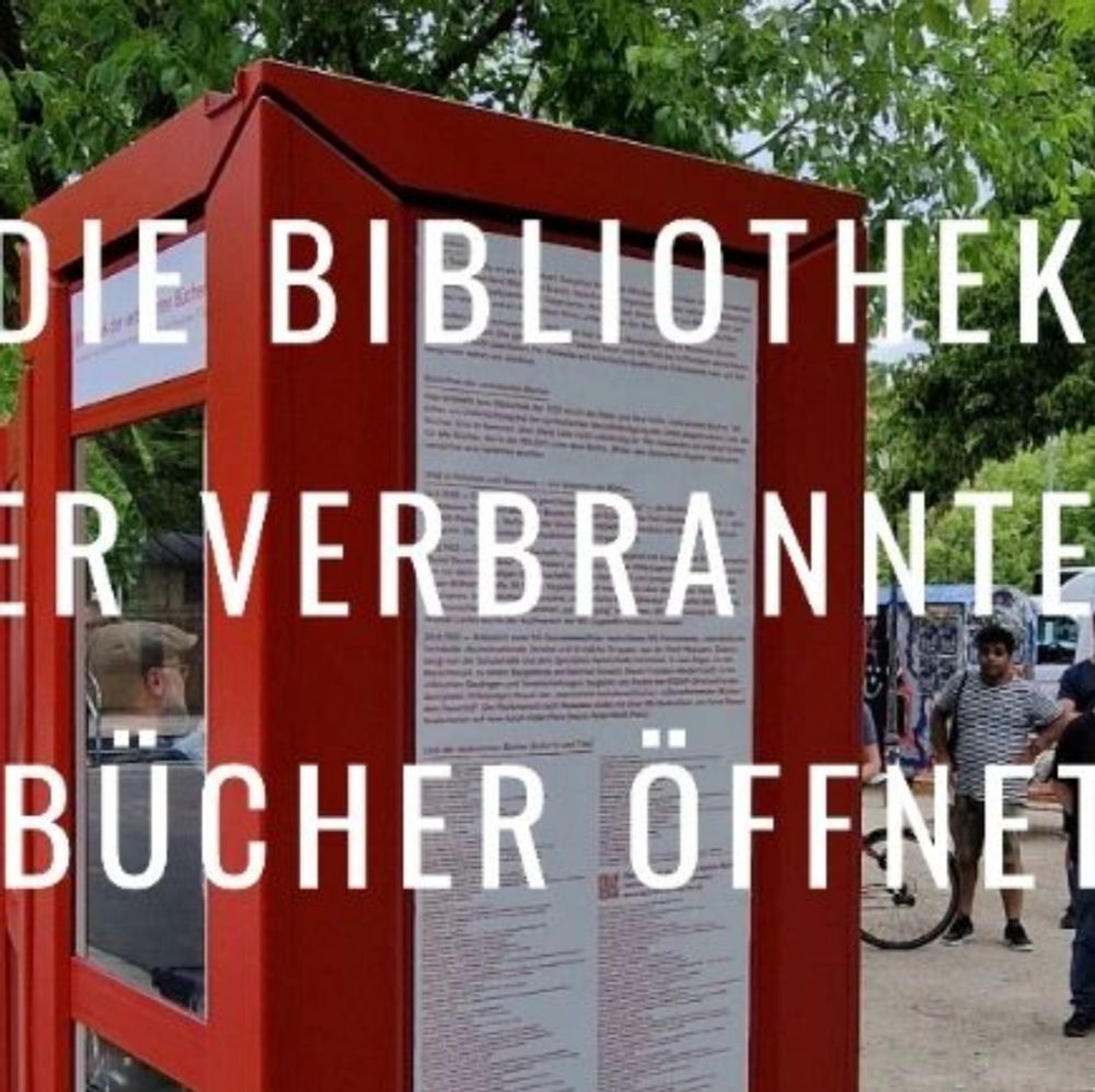 Bibliothek der verbrannten Bücher 1933 on Instagram: "EINLADUNG 
Am Donnerstag, 22. August 2024 ab 18 Uhr öffnet wieder die Bibliothek der verbrannten Bücher. Diesmal geht es um Bertolt Brecht. Wir we...