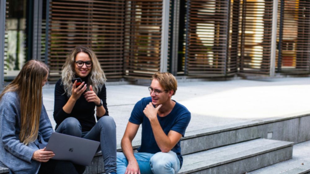 KI in der Schule mit dem Kollegium gestalten