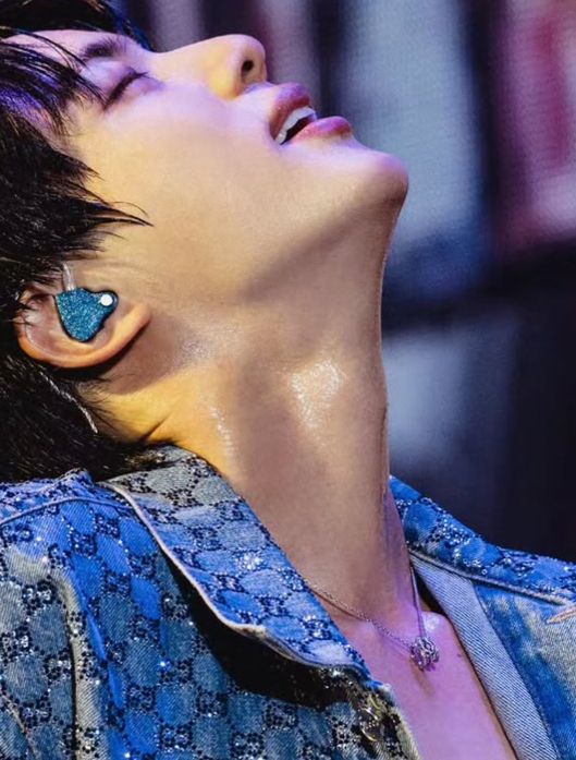 Close up of Seokjin’s sweaty neck
