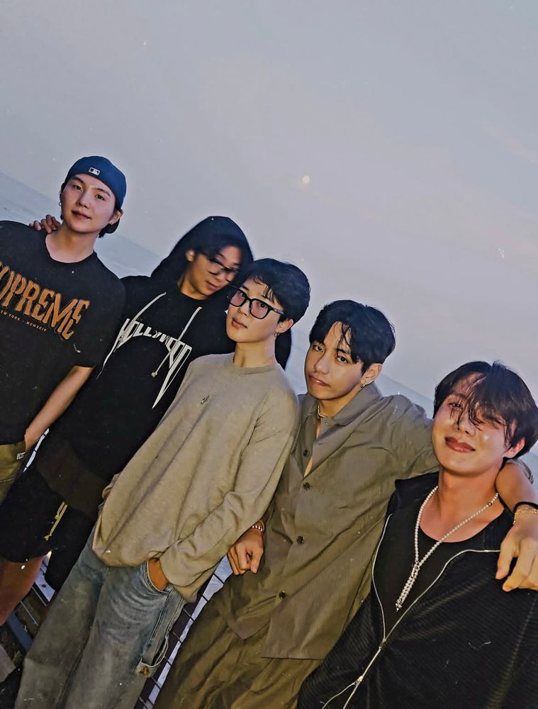 my family posed for a photo. yoongi, namjoon, jimin, taehyung, and hobi in the cali sun after a few drinks posing together