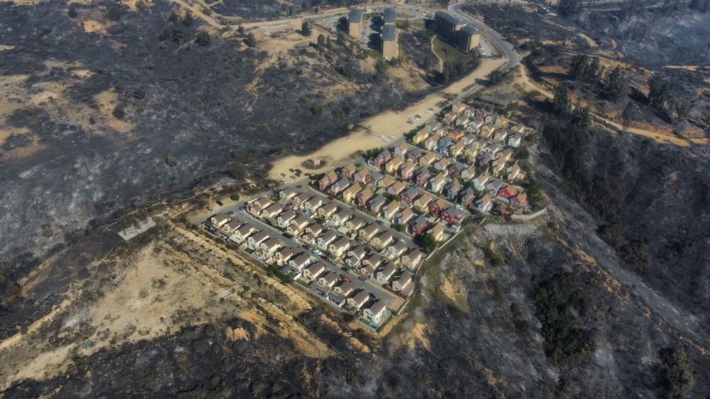 Chile’s deadly wildfires wiped out neighborhoods. One stood unscathed.