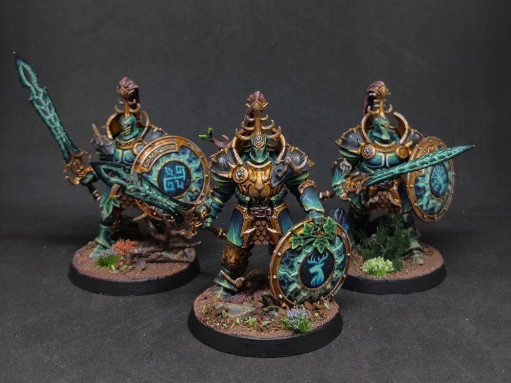 Three Annihilators with oaken armour details & Kurnoth swords.