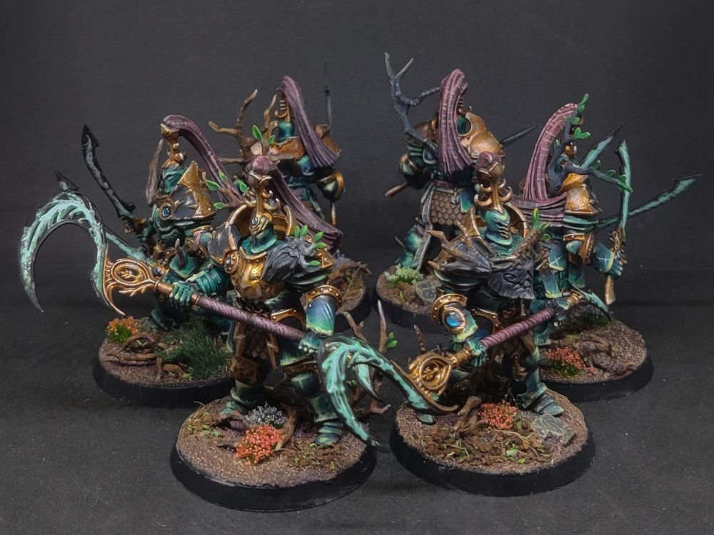 Reinforced unit of Annihilators armed to the teeth