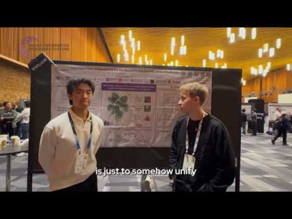 MassSpecGym: A benchmark for the discovery and identification of molecules