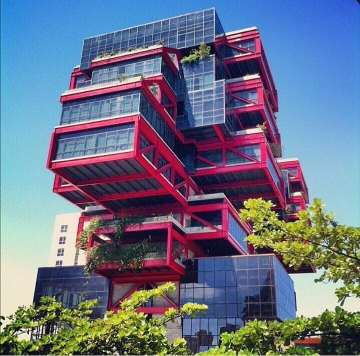 Prédio do SESC Casa do Comércio em Salvador.