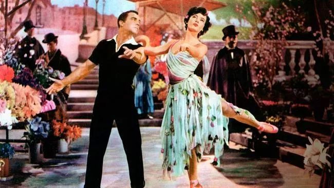 Gene Kelly and Leslie Caron in a scene from An American in Paris