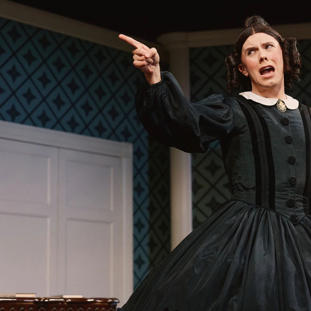 Cole Escola as Mary Todd Lincoln in Oh, Mary! on Broadway