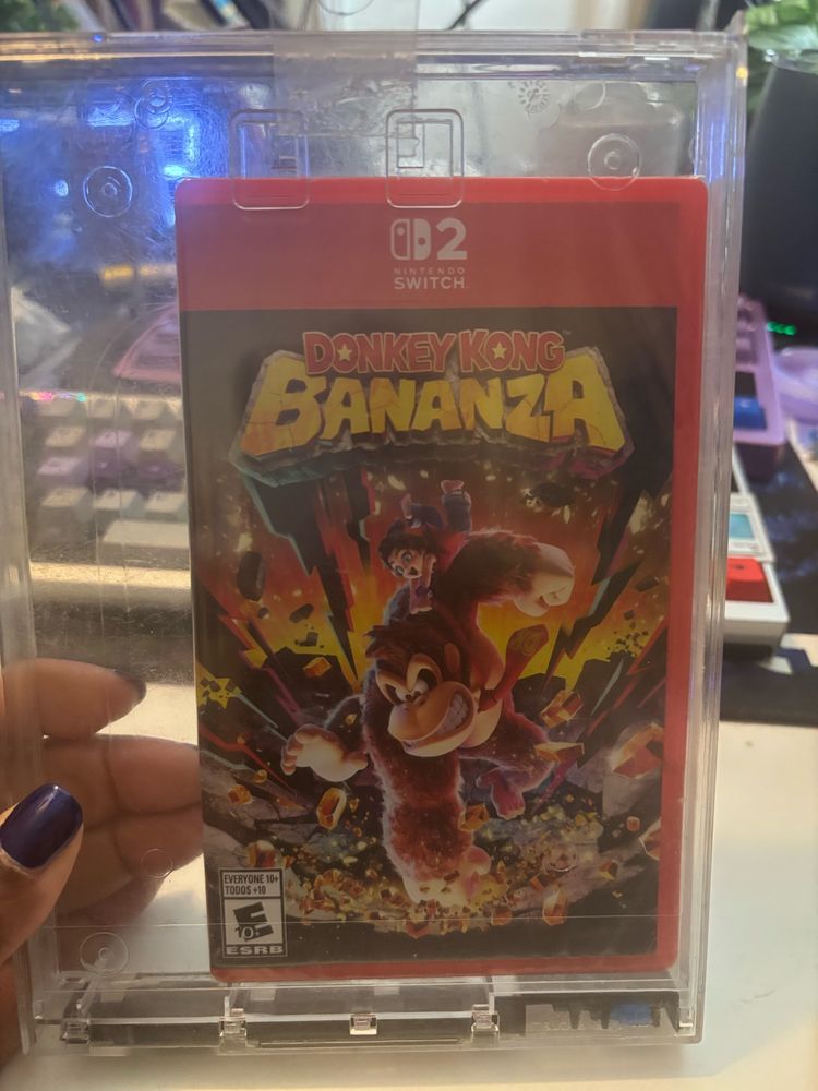 Donkey Kong game still in the locked security case. 