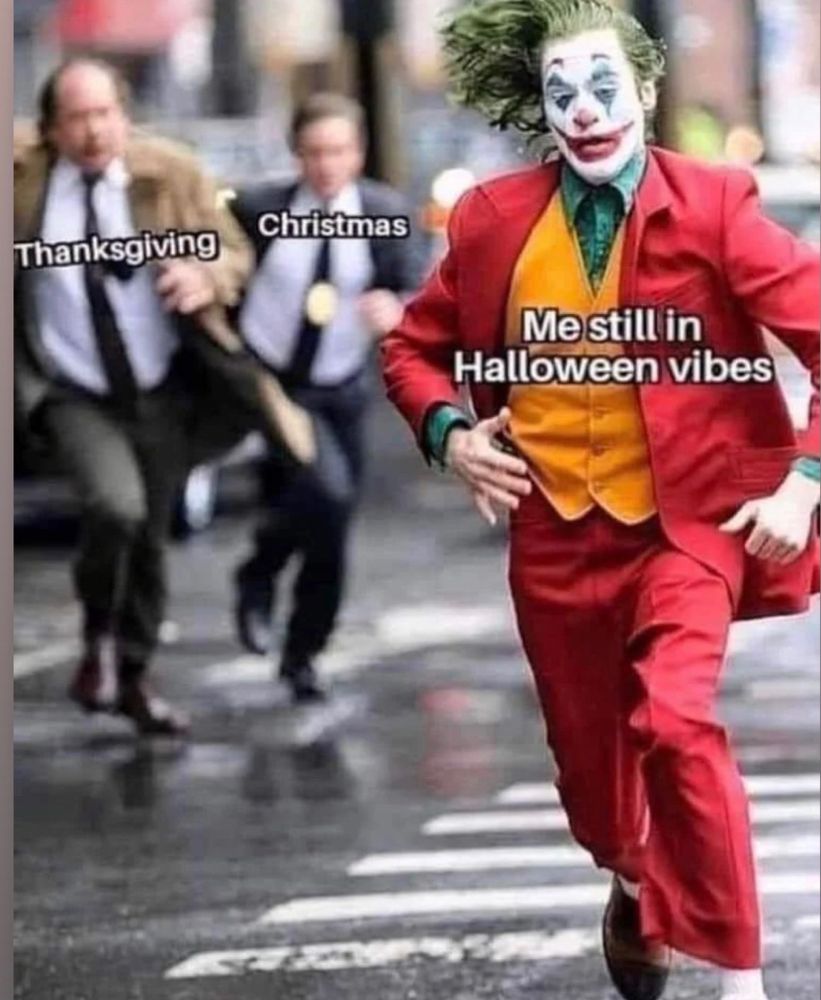 halloween vibes being chased by thanksgiving and christmas