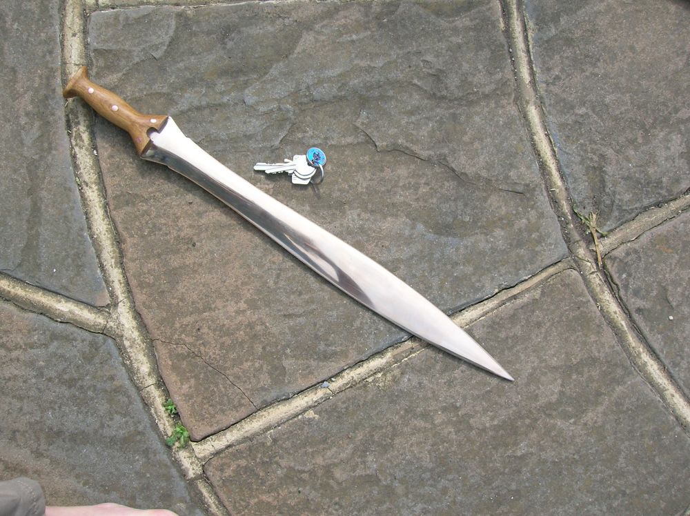 Bronze leaf-bladed sword. 