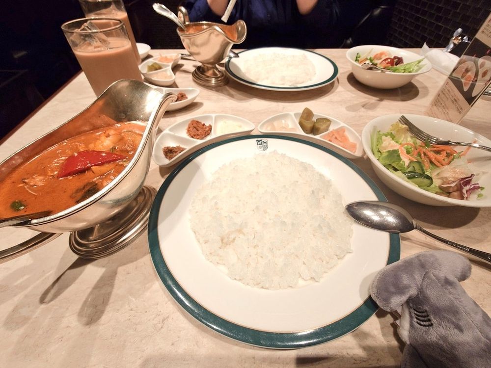 デーヴァラ帰りにシーフードカレー