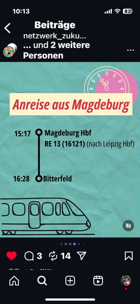 türkiser Hintergrund eine Abfahrtstafel für die S-Bahn Mitteldeutschland. Der Text ‚Anreise aus Magdeburg ‘ steht oben, darunter die Verbindung: Magdeburg Hbf um 15:17 Uhr mit der RE 13 Richtung Bitterfeld, Ankunft in Bitterfeld um 16:28 Uhr. Im unteren Bereich ist ein stilisiertes Bild einer S-Bahn zu sehen.