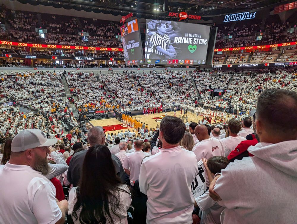 Louisville vs Tennessee men's basketball game at KFC Yum Center
