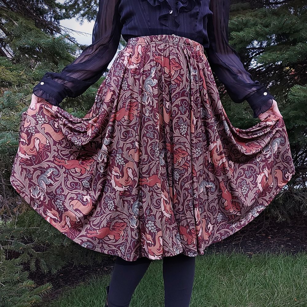 vineyard thieves skirt
