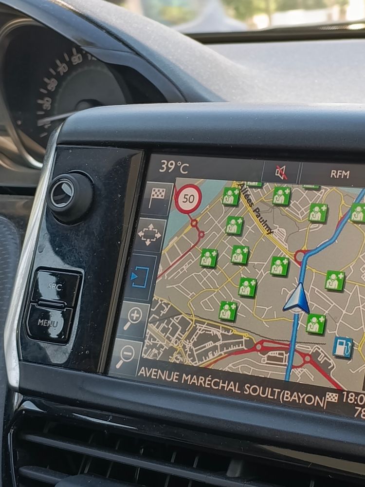 Auto Nawi zeigt 39° an