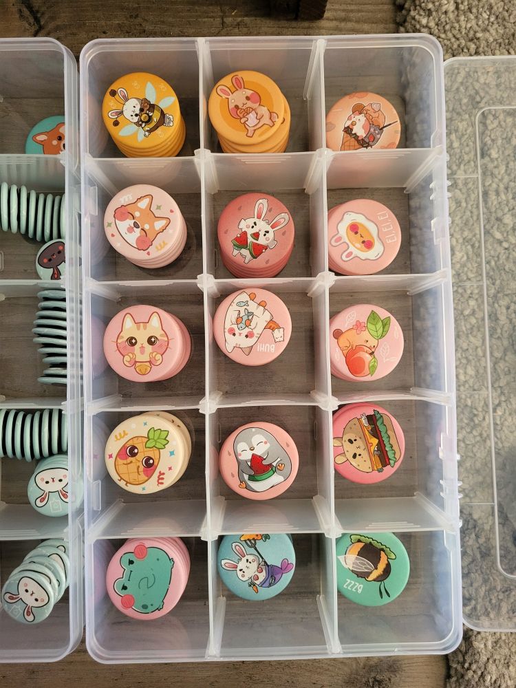 Magnete, verschiedene Motive.