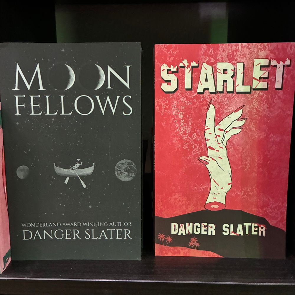 MOONFELLOWS and STARLET