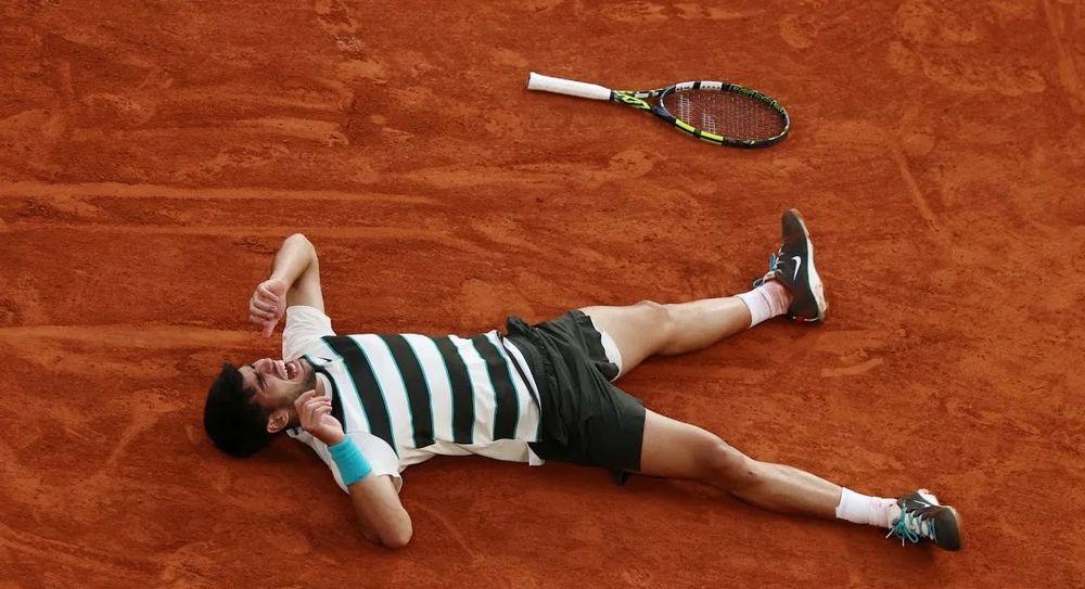 Carlos Alcaraz shows incredible fight in Roland Garros title