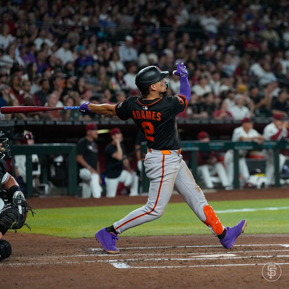 Willy Adames hits a RBI double, gives the Giants a 3-0 lead against the Diamondbacks. 