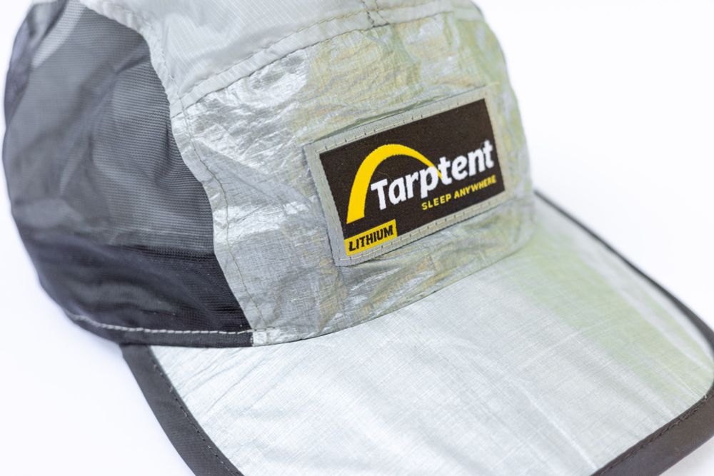 Ultralight five-panel hiking hat made from Dyneema Composite Fabric