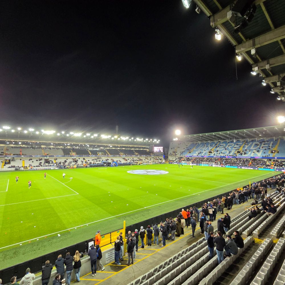 Jan Breydel Stadion, Brugge. Floodlights are on, ready for the match.