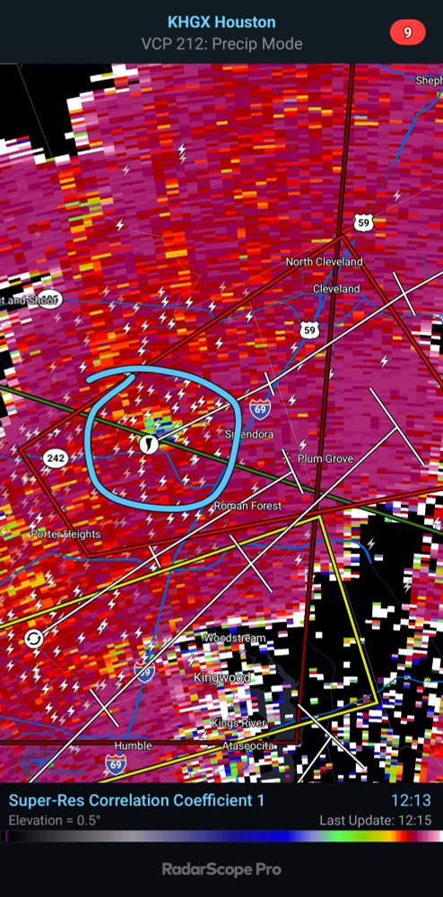 A screenshot from Radarscope showing a TDS (tornado debris signature) in far north/northeast suburban Houston. 