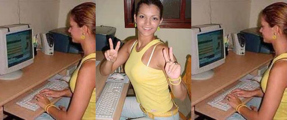kelly key mexendo no pc
kelly key fazendo V pra câmera com as mãos
kelly key de volta mexendo no pc