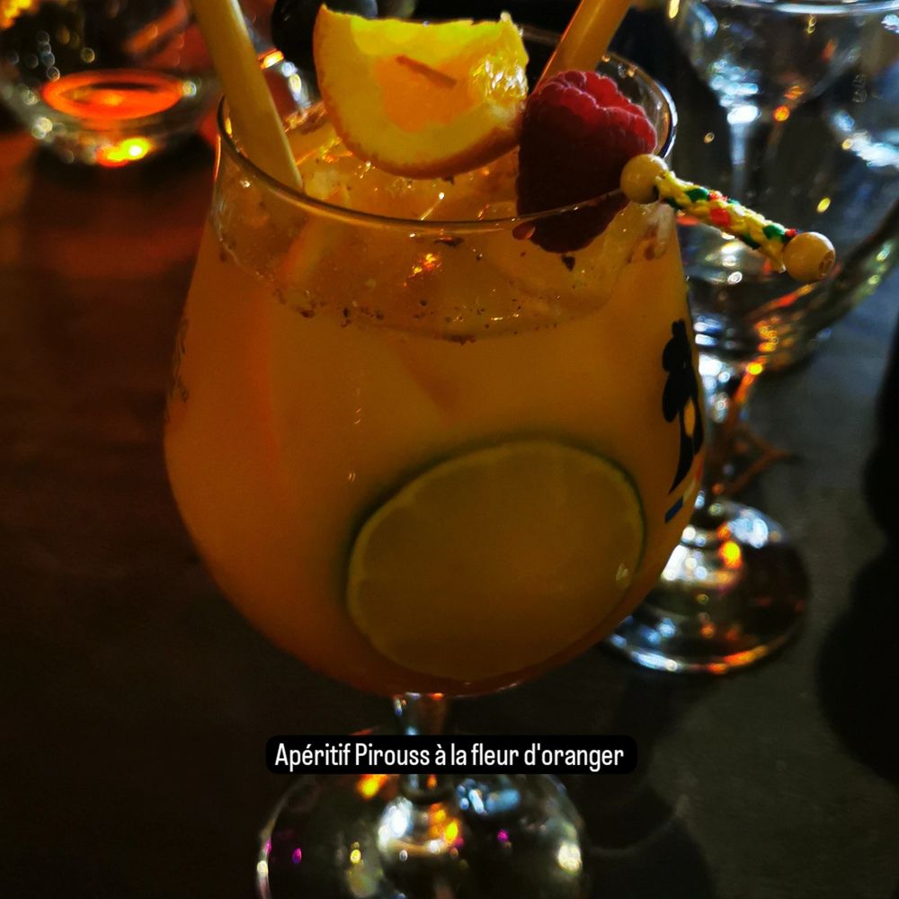 Cocktail apéritif Pirouss à la fleur d'oranger