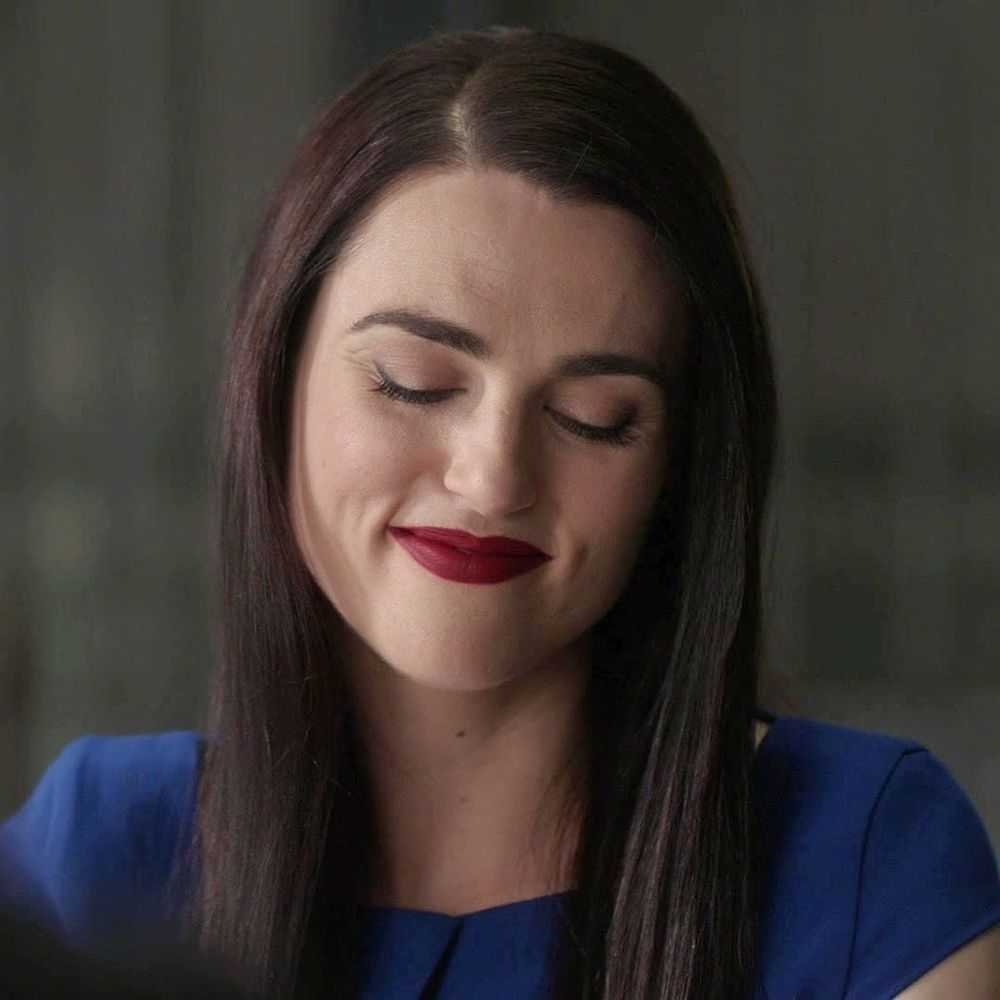 A CRIATURA MAIS LINDA (Lena Luthor, da série Supergirl, interpretada pela minha esposa Katie McGrath)