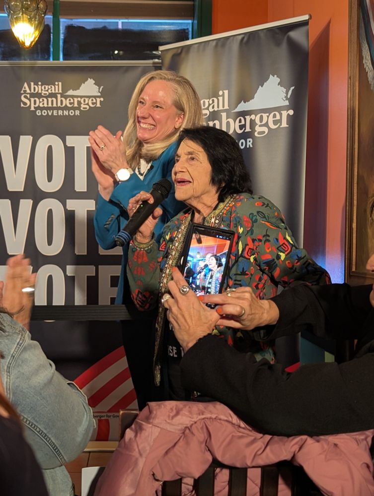 Dolores Huerta rallies the crowd with Abigail spanberger 