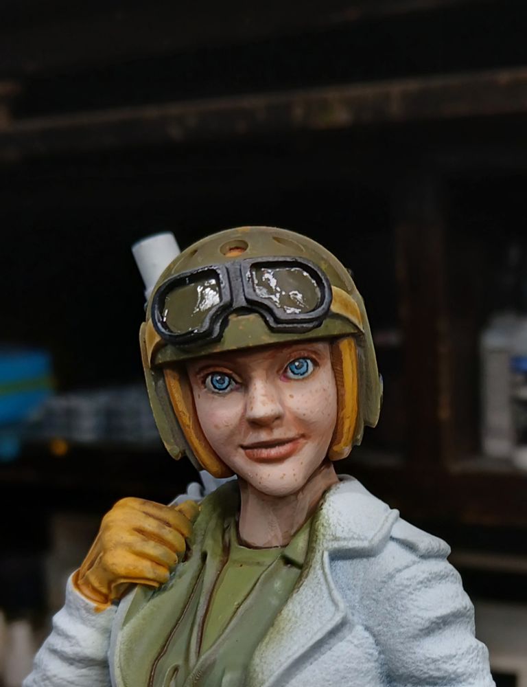 Eyes are done on the 1/10 scale Mech pilot. Phew!