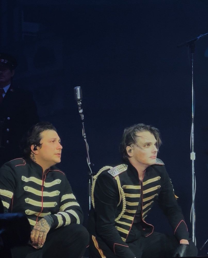 Gerard Way and Frank Iero onstage #mcrnj 2025