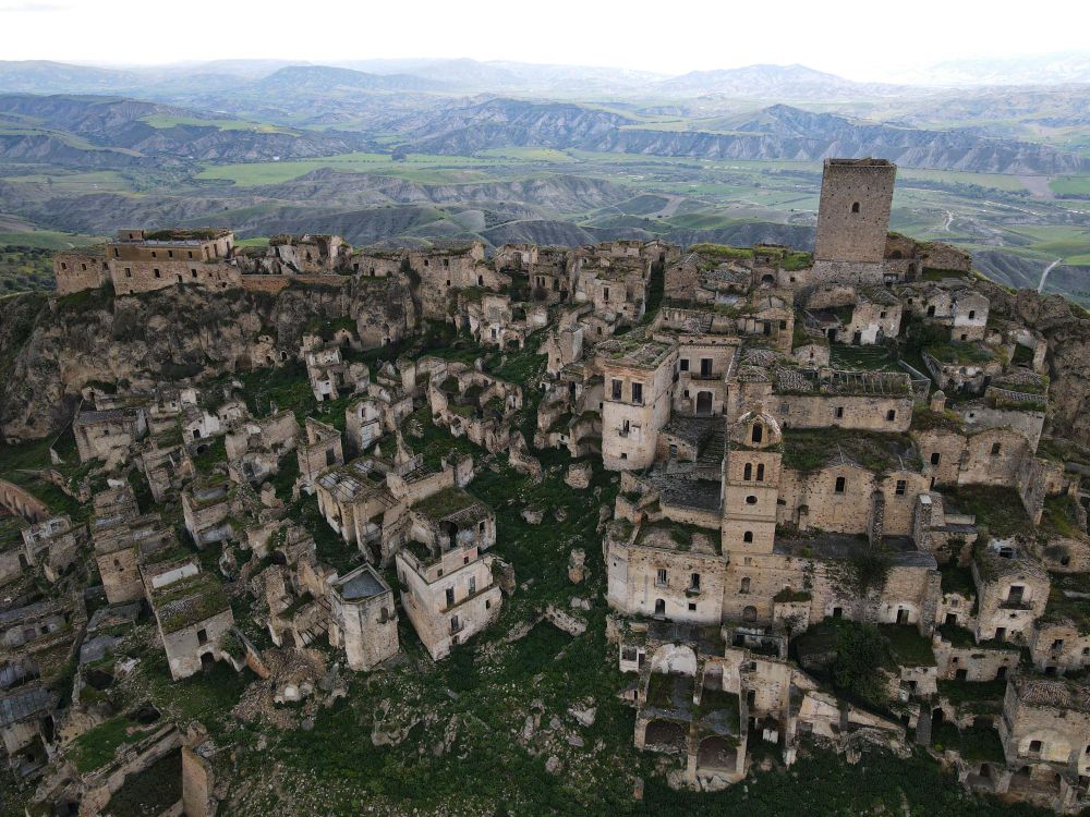 The ancient town of Craco in southern Italy, abandoned in the 70s due to increasingly adverse geological problems. 