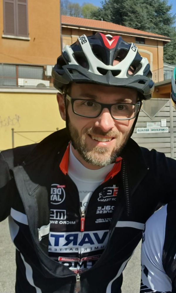 A selfie of Paolo in cycling gears