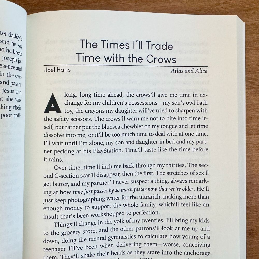 "The Times I'll Trade Time with the Crow"
Joel Hans
Atlas and Alice

Full text available at: https://atlasandalice.com/2023/01/30/fiction-from-joel-hans/