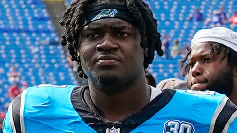 Jaguars sign OL Ricky Lee, officially waive rugby star Louis Rees- Zammit