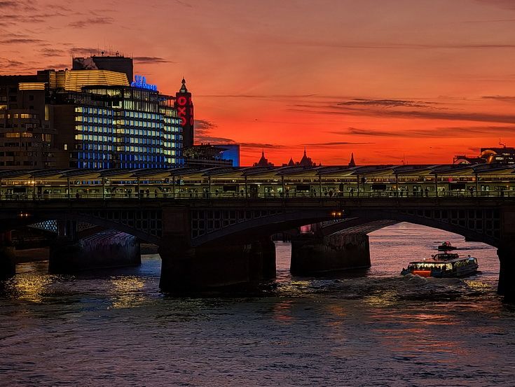 Sunset over the Blackfriars Bridge, London
