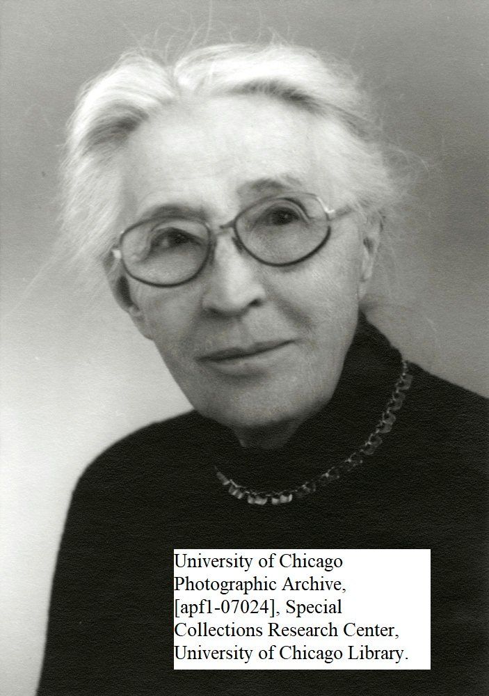 Photo of an older Margaret Reid from the University of Chicago Photographic Archive [apfl-07024]. Special Collections Research Center, University of Chicago Library.