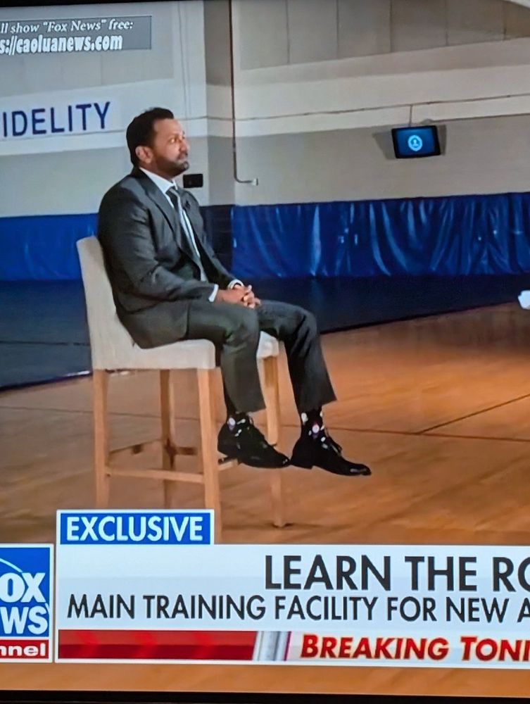 sittin’ in a high chair 
big chair my chair 
sittin’ in a high chair 
feed me soup 