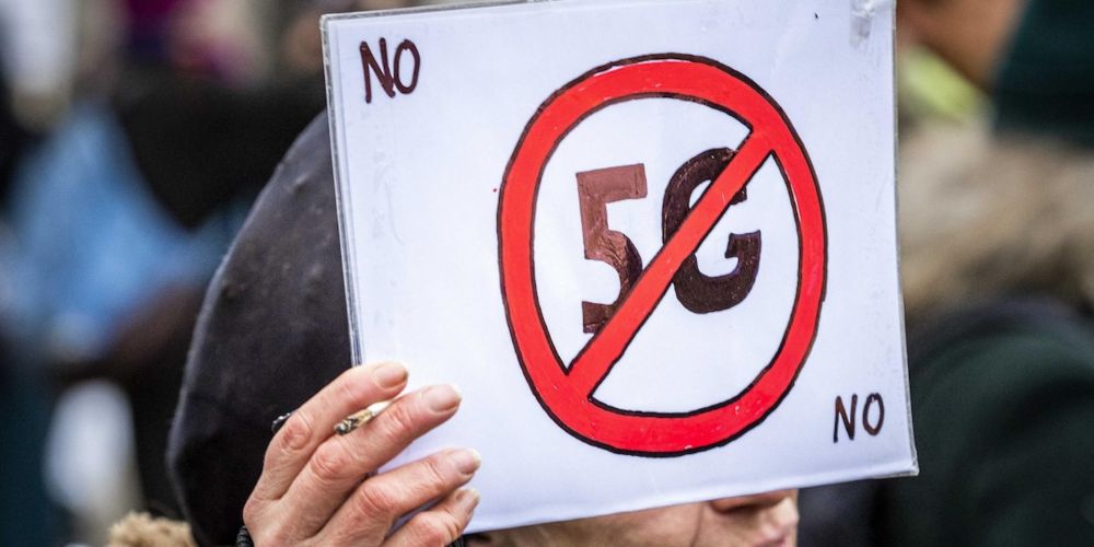 Le prevedibili conseguenze dello studio sul 5G promosso dalla Toscana - Il Post