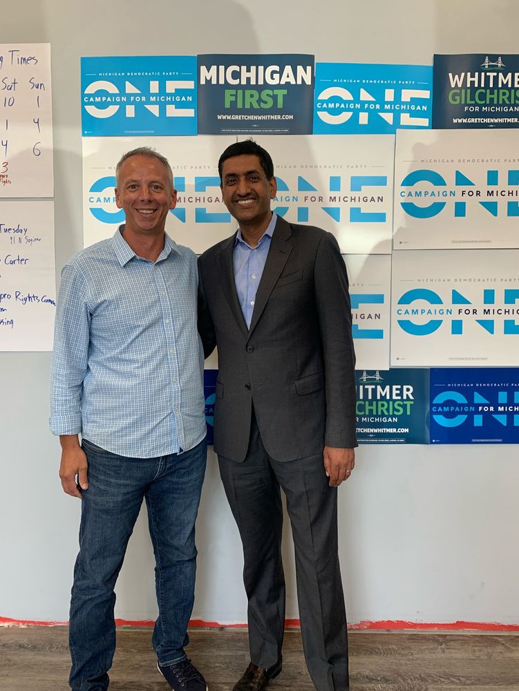The person on the left really regrets the picture he took with Representative Ro khanna on the right